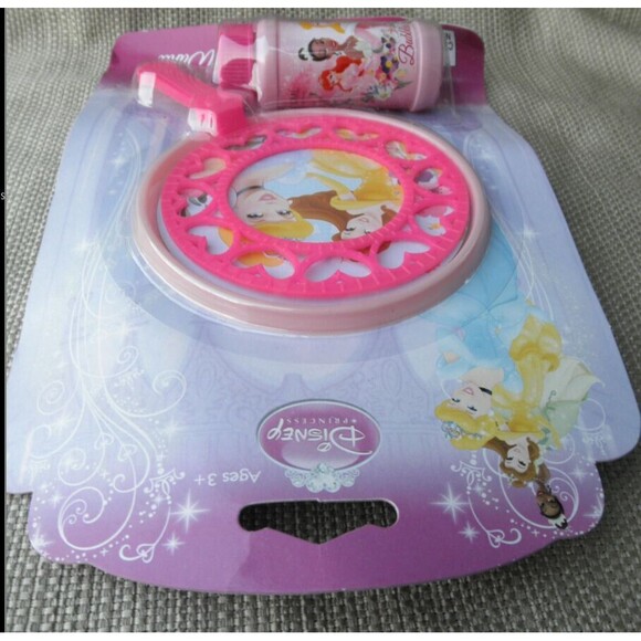 NEW by DISNEY PRINCESS BUBBLE WAND TOY (AGES 3+) - Picture 5 of 8